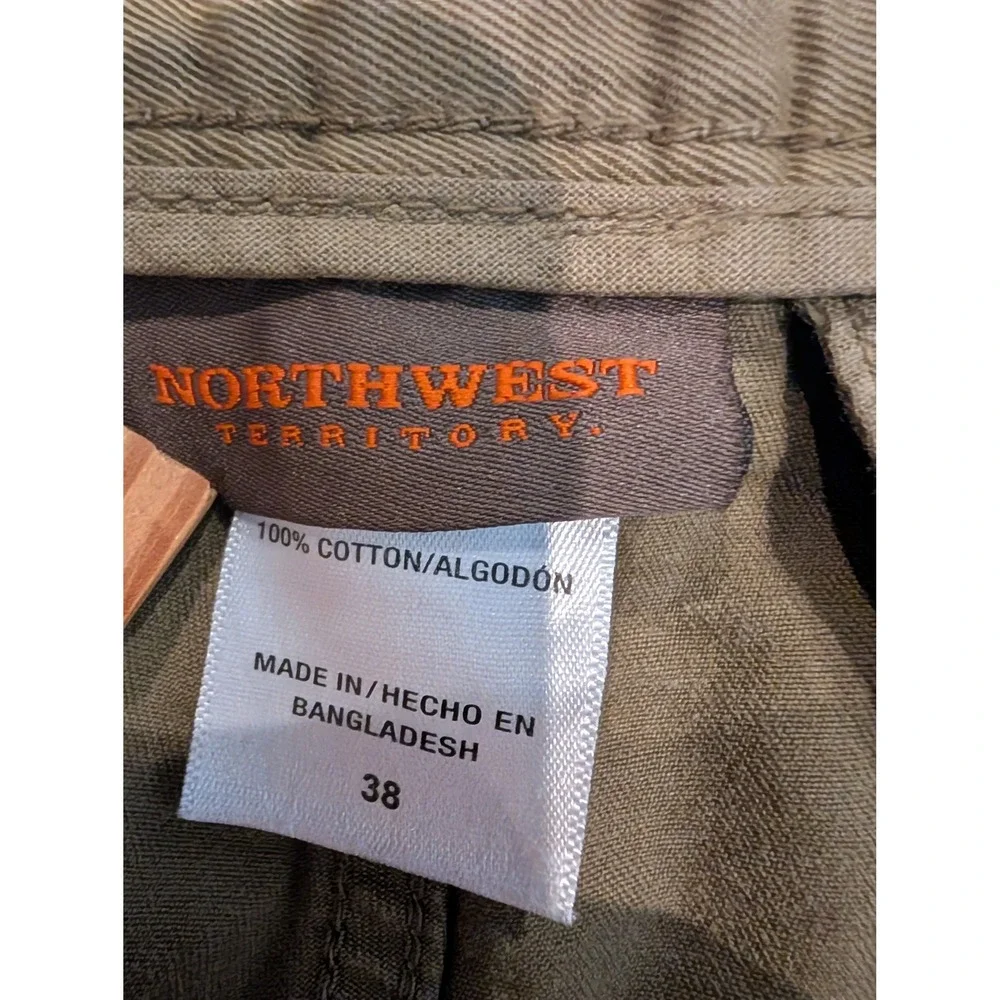 Northwest Territory Men Olive Green Cotton Twill Flat Front Chino Shorts Size 38